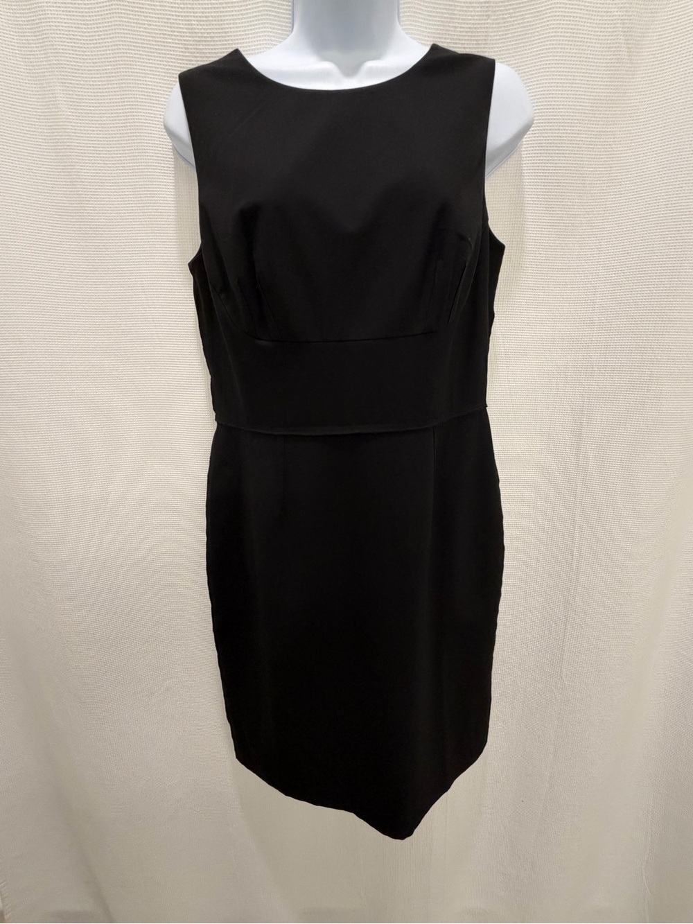 Ann Taylor Black Sleeveless Sheath Dress - Picture 5 of 7